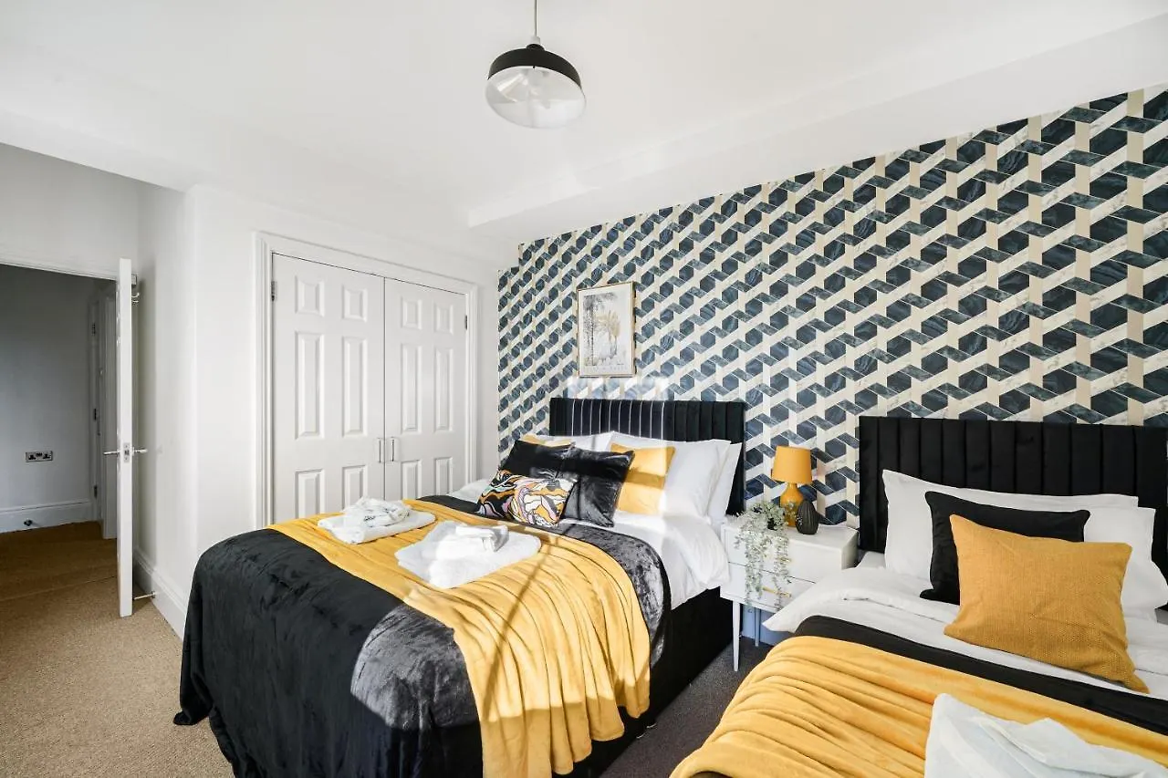 Central Hackney Abode - Balcony Apartment London United Kingdom